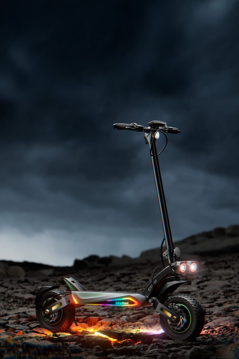 IScooter iX8 Trottinette Électrique Dual Drive 2400W - 60km/h - 70km Auton. - Pneus 12 Tout-Terrain - Sport